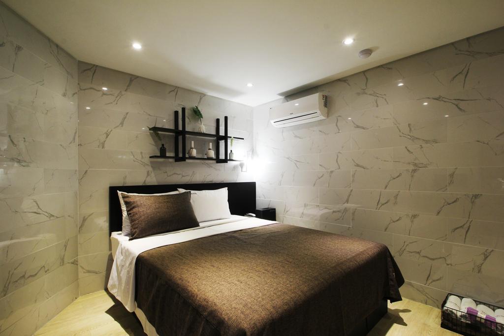 17Th Hotel Yeonje Exteriör bild